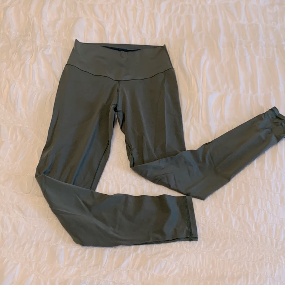 OLIVE GREY AERIE LEGGINGS